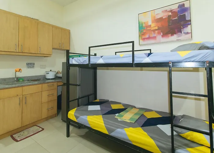 San Marino Jy7 By Reddoorz Hotel *