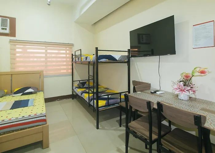 San Marino Jy7 By Reddoorz Hotel *