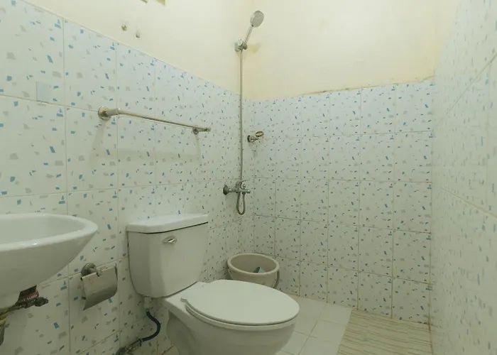 San Marino Jy7 By Reddoorz Hotel *
